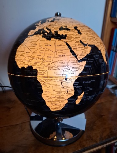 Leuchtglobus terra black light - black,